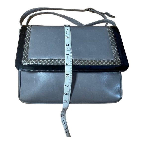 VTG Salvatore Ferragamo Leather Snakeskin Purse - Picture 15 of 16